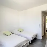 Berlioz Garden - Jardin,free Parking,ac,wifi Antibes