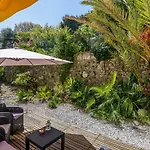 Lägenhet Berlioz Garden - Jardin,free Parking,ac,wifi